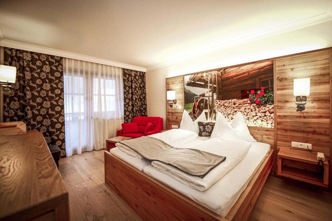 Hotel Happy Filzmoos Exteriör bild